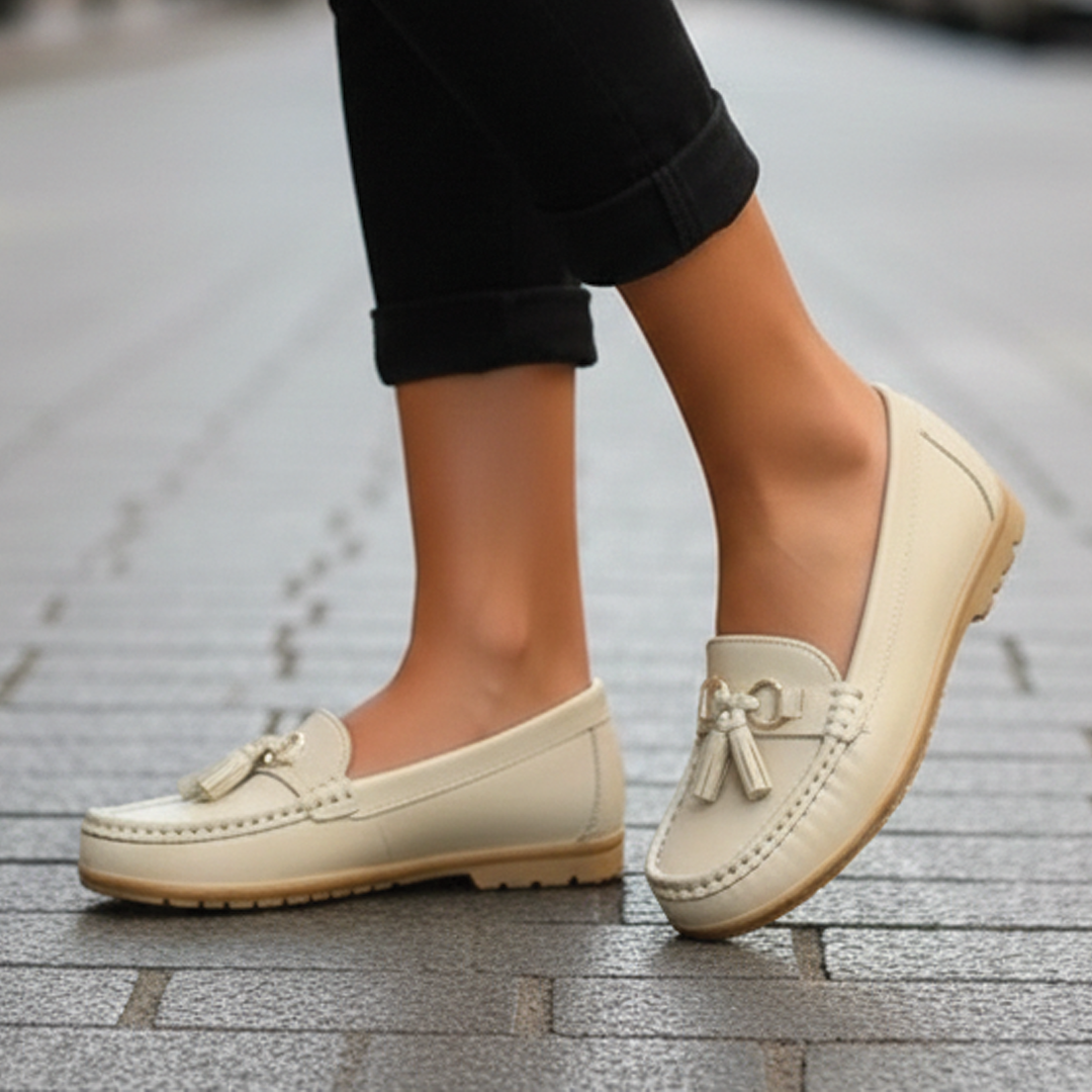 Anja - Classic Leather Loafers
