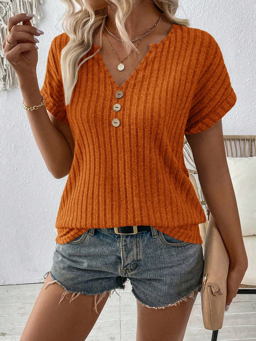 Franziska - Ribbed Buttoned Top