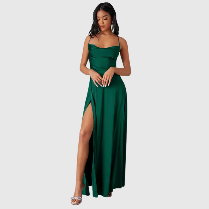 Alvaree | Evening dress in satin with high slit and open back