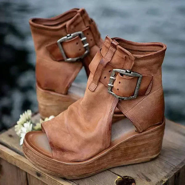 Dawn™ | Wedge Sandals with Buckle in Boho Style
