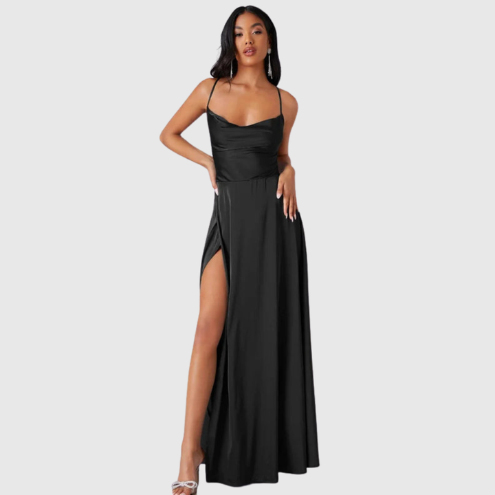Alvaree | Evening dress in satin with high slit and open back