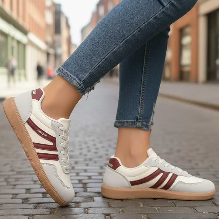 Aubrey - Low-Top Lace Sneakers