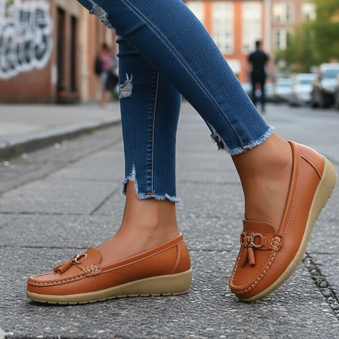 Anja - Classic Leather Loafers