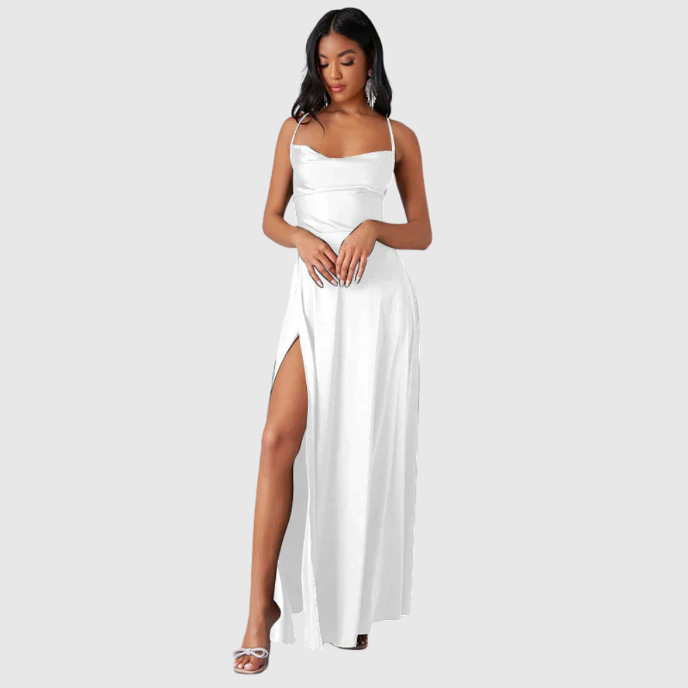 Alvaree | Evening dress in satin with high slit and open back