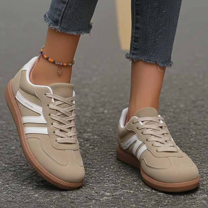 Aubrey - Low-Top Lace Sneakers