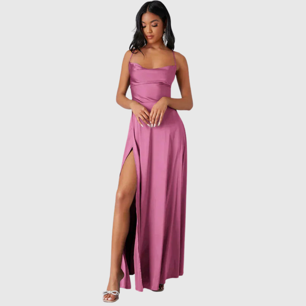 Alvaree | Evening dress in satin with high slit and open back
