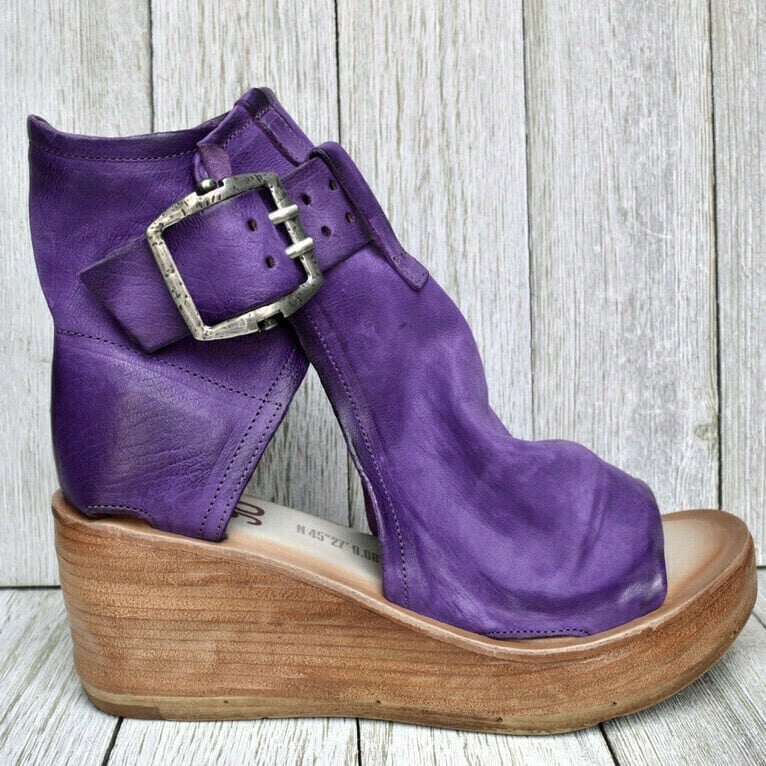 Dawn™ | Wedge Sandals with Buckle in Boho Style