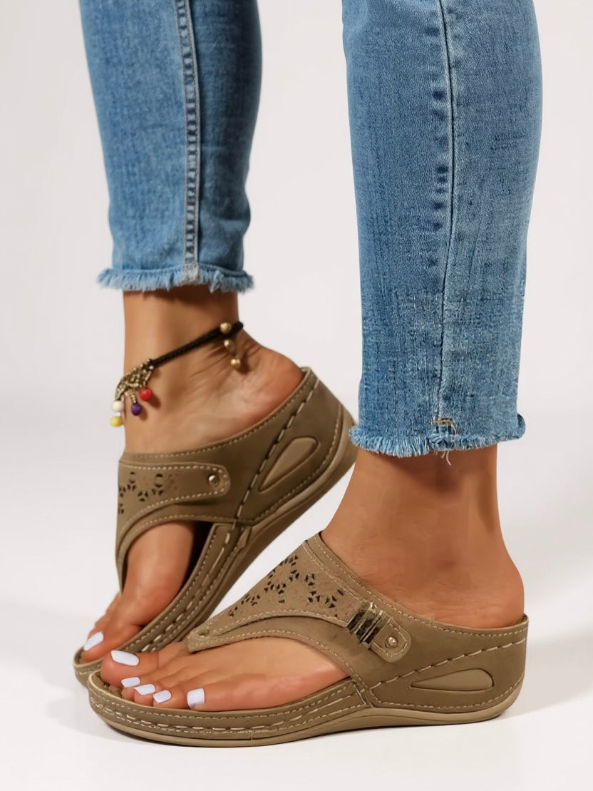 Marinette | Women's Cushioned Adjustable Sandals