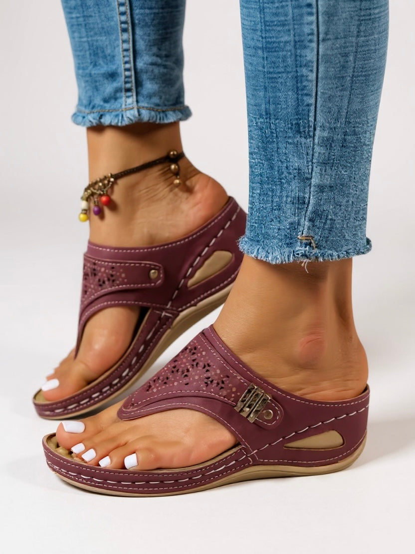 Marinette | Women's Cushioned Adjustable Sandals