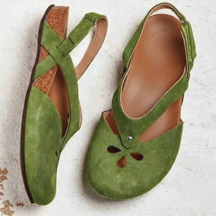 Maya - Closed-Toe Slingback Sandals