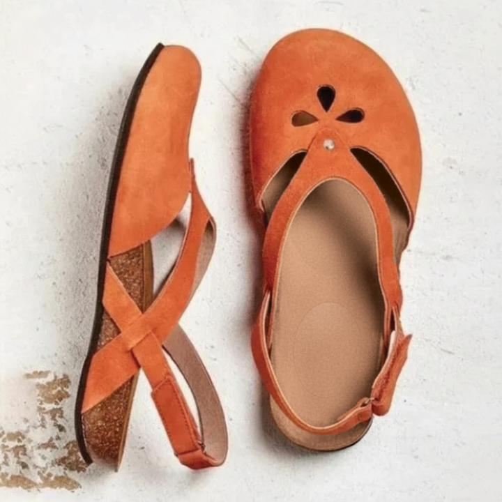 Maya - Closed-Toe Slingback Sandals