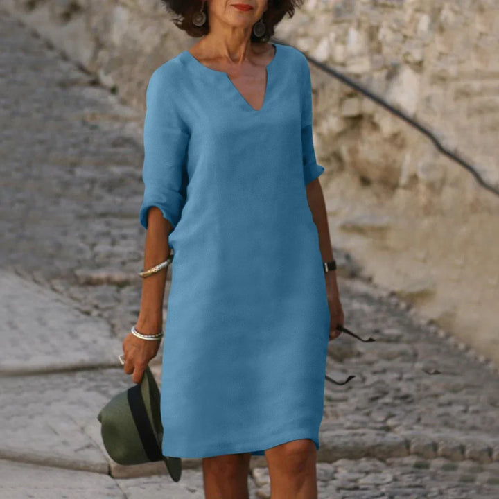 Women's dress with V-neck and 3/4 sleeves | Mini