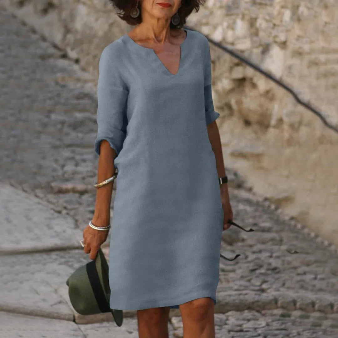 Women's dress with V-neck and 3/4 sleeves | Mini