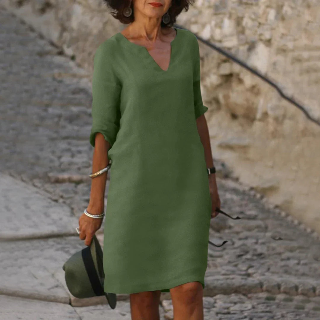 Women's dress with V-neck and 3/4 sleeves | Mini