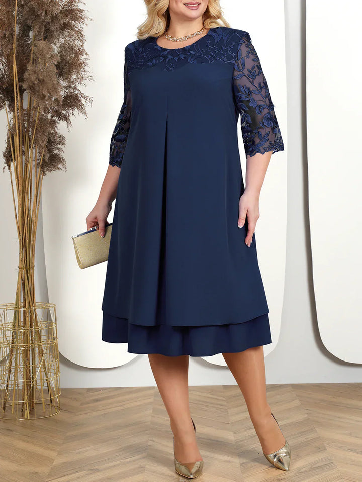 Theresa – Embroidered Banquet Dress in Plus Size