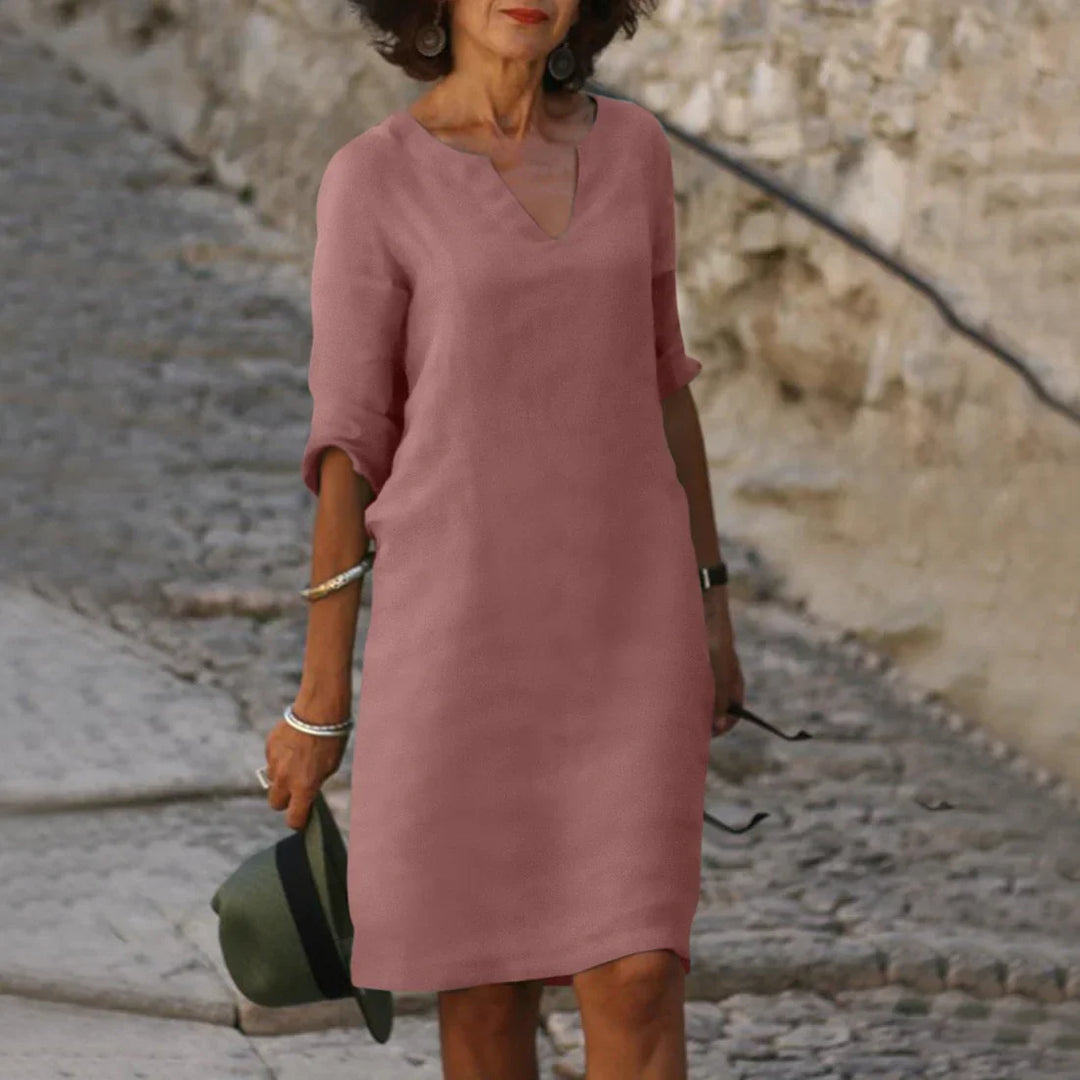 Women's dress with V-neck and 3/4 sleeves | Mini