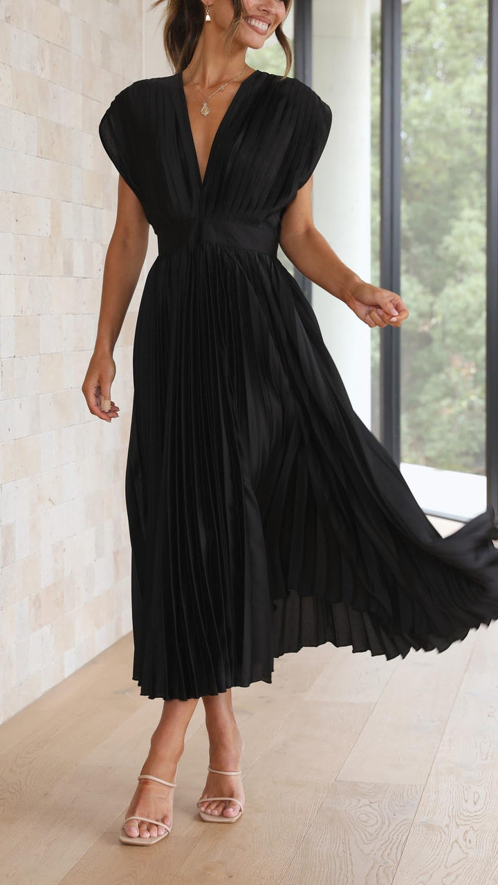 Stella - Pleated Maxi Dress