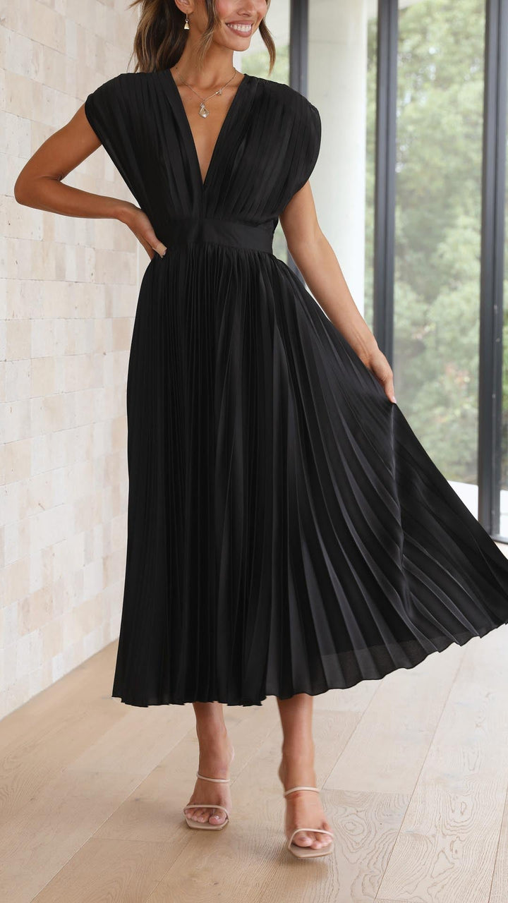 Stella - Pleated Maxi Dress
