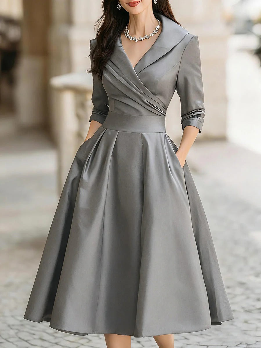 Evelyn - Vintage Flare Evening Gown