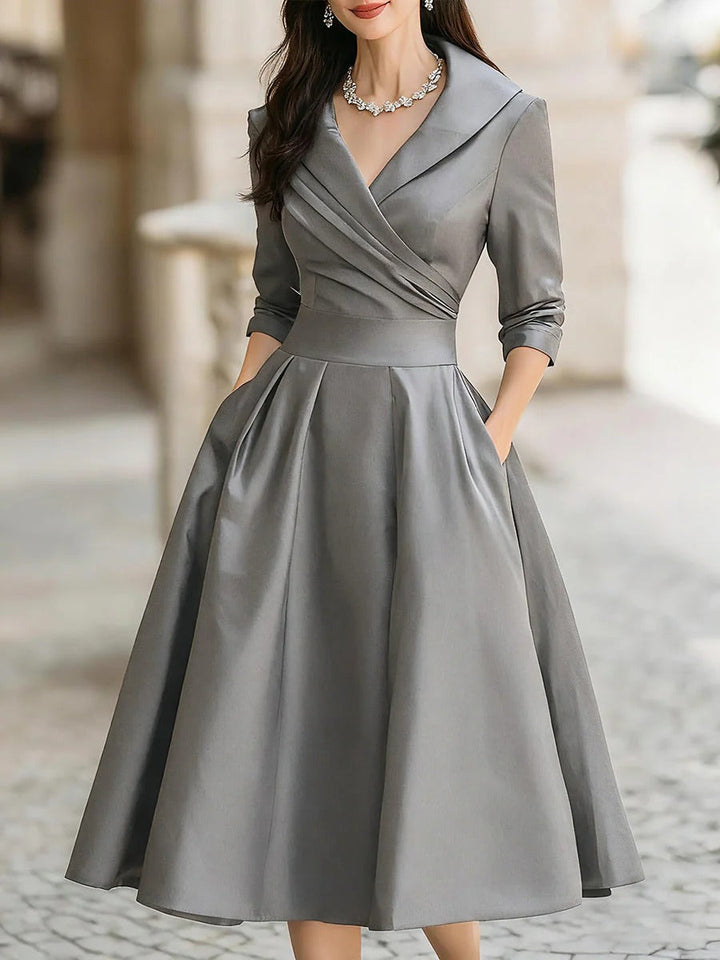 Evelyn - Vintage Flare Evening Gown