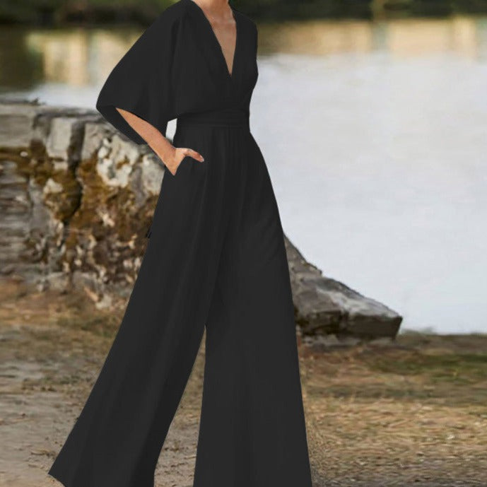 Lena - Elegant V-neck jumpsuit